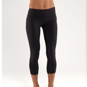 Lululemon Run Inspire Crop Size 6 Black